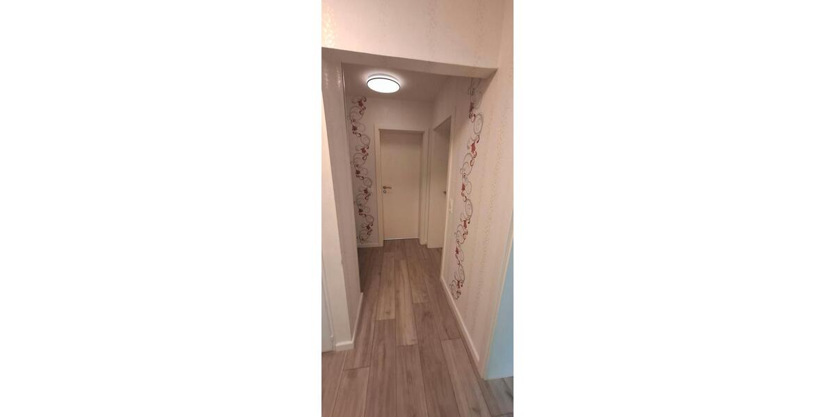 Wohnen auf Zeit Karlsruhe Hagsfeld - 1 Zimmer, 9 m&sup2;, 400&euro; | Angebot:25120868
