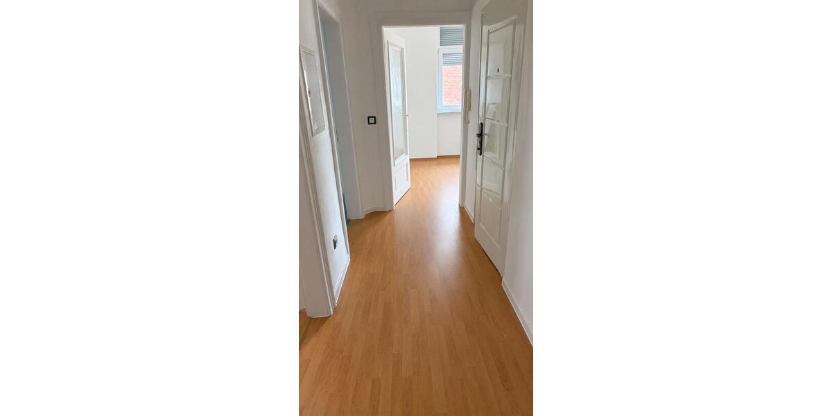 Erdgeschoßwohnung Dillenburg - 4 Zimmer, 102 m&sup2;, 1.100&euro; | Angebot:26701979