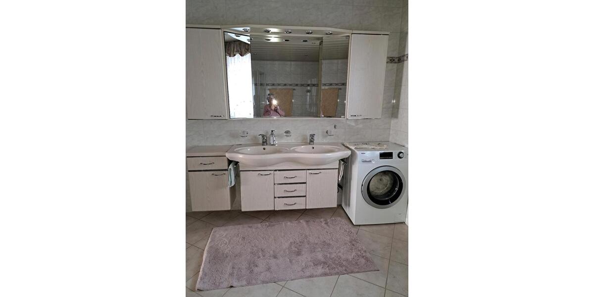 Wohnen auf Zeit Breitengüßbach - 5 Zimmer, 120 m&sup2;, 1.100&euro; | Angebot:26150309