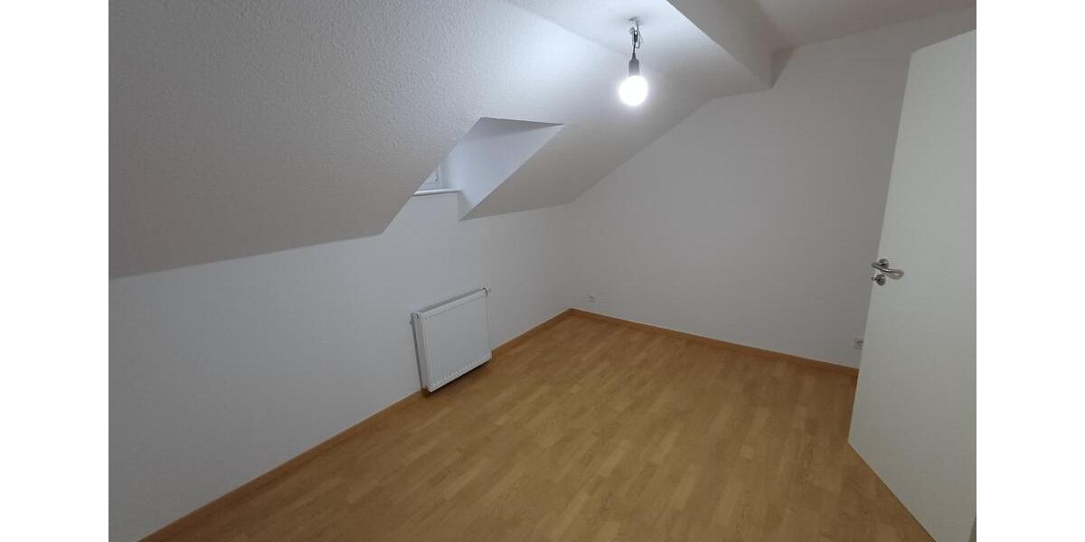 Etagenwohnung Wiesbaden - 3 Zimmer, 68 m&sup2;, 900&euro; | Angebot:25805953