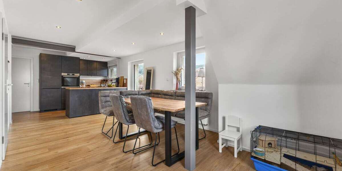 Etagenwohnung Bad Orb - 3 Zimmer, 80 m&sup2;, 1.100&euro; | Angebot:25282411