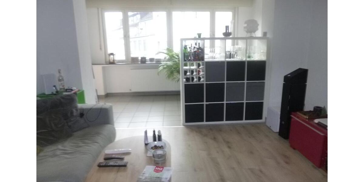 Etagenwohnung Duisburg - 3 Zimmer, 106 m&sup2;, 750&euro; | Angebot:26704132