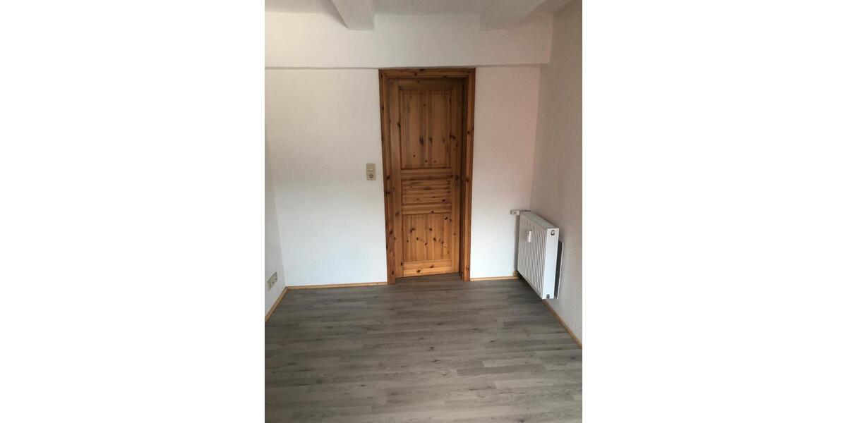 4,5 Z.-Erdgeschosswohnung in Bartensleben 4.5 zimmer