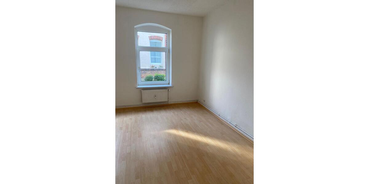 Hochparterre Papendorf - 2 Zimmer, 50 m&sup2;, 555&euro; | Angebot:25854075