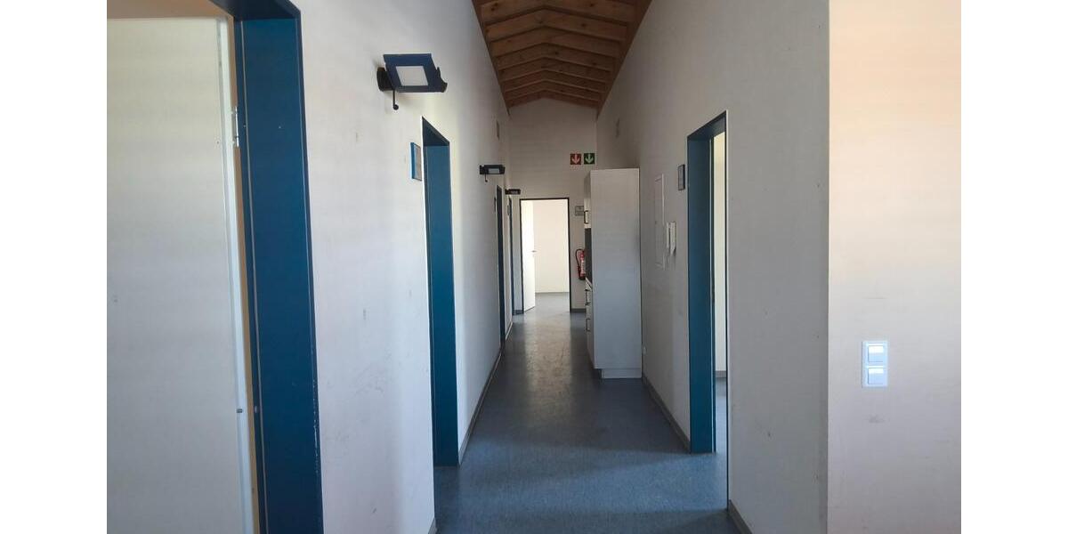 Gewerbeobjekt Tengen - 1.850&euro; | Angebot:23534110