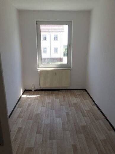 Etagenwohnung Randowtal Schmölln - 3 Zimmer, 58 m&sup2;, 350&euro; | Angebot:25668353