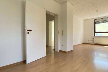Wohnung Gießen - 3 Zimmer, 76 m&sup2;, 825&euro; | Angebot:27175411
