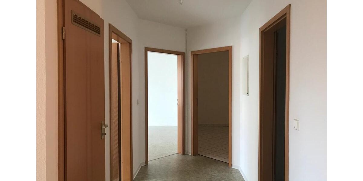 Erdgeschoßwohnung Chemnitz Hilbersdorf - 3 Zimmer, 78 m&sup2;, 380&euro; | Angebot:26701479