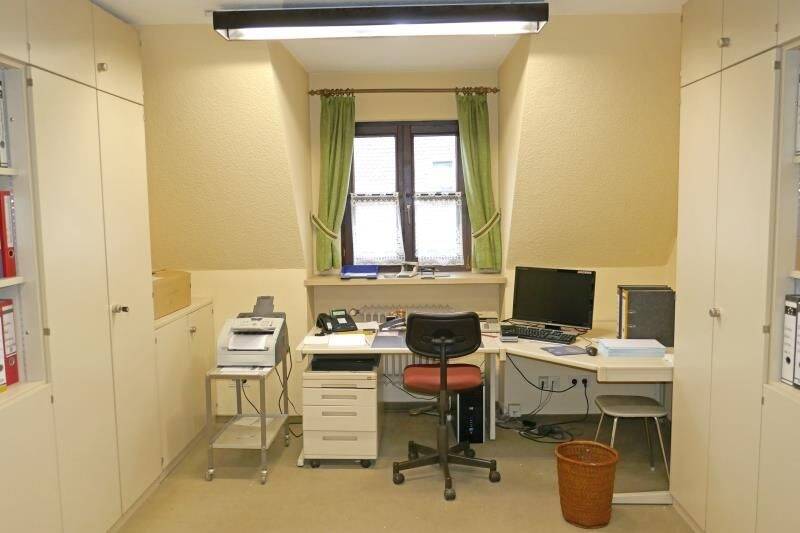 Gewerbeobjekt Schnaittach - 3 Zimmer, 100 m&sup2;, 800&euro; | Angebot:25683951