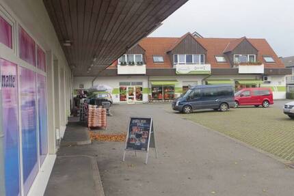***Vielseitig nutzbarer Laden (Friseur, Kiosk, Verkauf, Vereinsraum usw.) im kl. Shopping-Center von Schieder-Schwalenberg*** 1 zimmer