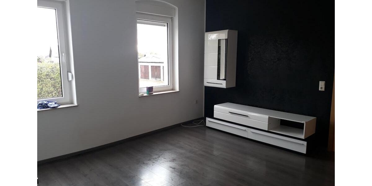 Erdgeschoßwohnung Staßfurt Löderburg - 3 Zimmer, 81 m&sup2;, 395&euro; | Angebot:25963970