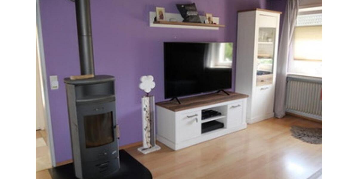 Dachgeschoßwohnung Warstein - 4 Zimmer, 75 m&sup2;, 430&euro; | Angebot:26026024