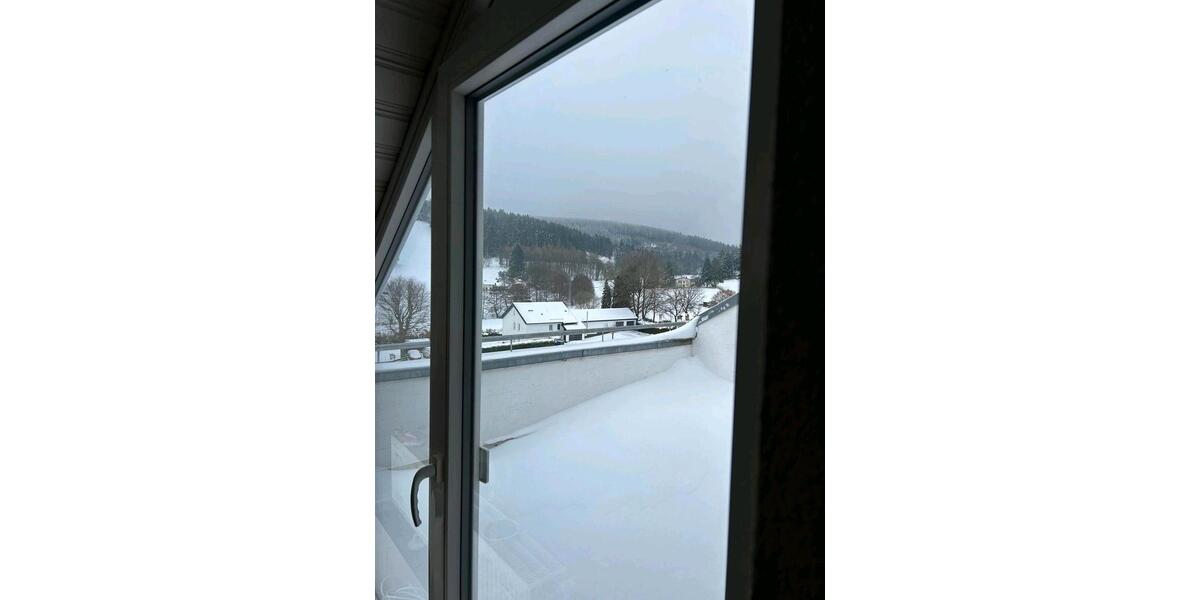 Dachgeschoßwohnung Willingen (Upland) - 2.5 Zimmer, 60 m&sup2;, 600&euro; | Angebot:25297857