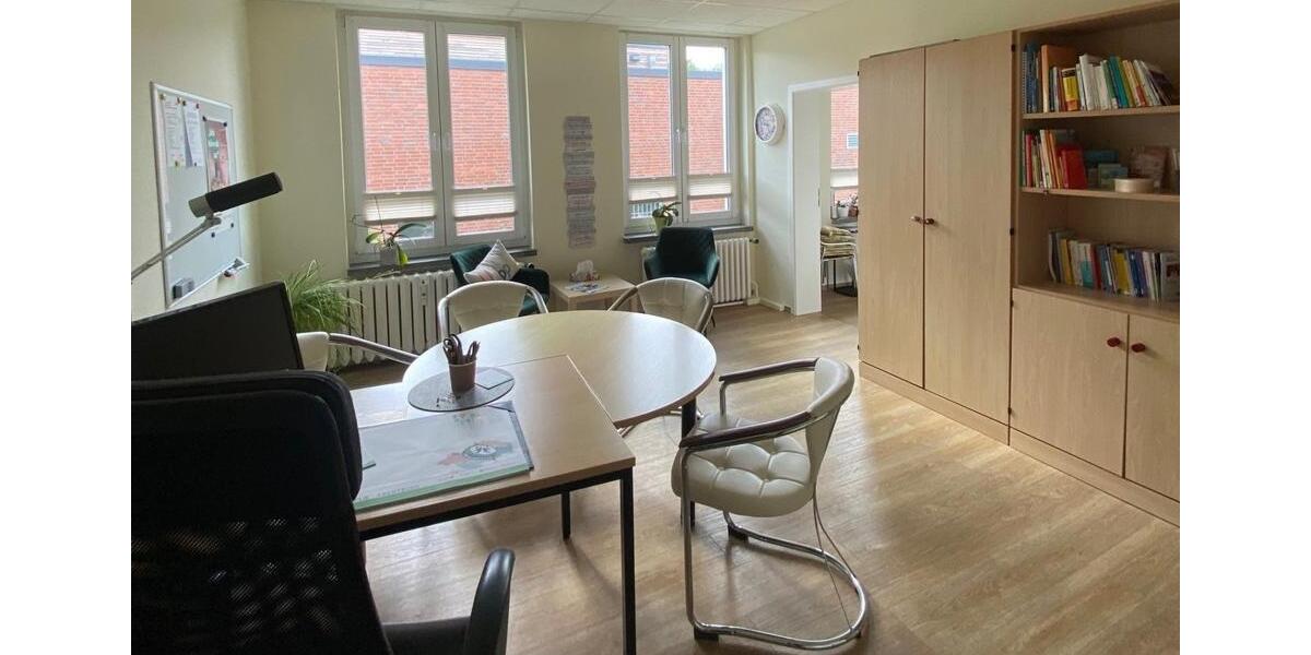 Gewerbeobjekt Sternberg - 984&euro; | Angebot:21637020