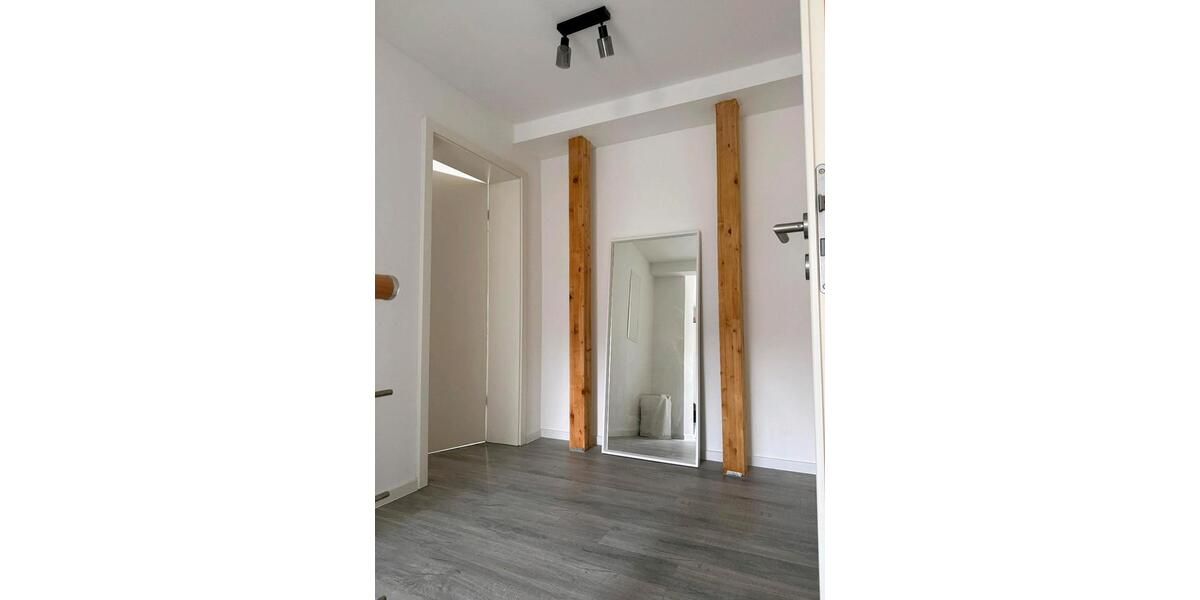 Etagenwohnung Steinau an der Straße - 3 Zimmer, 107 m&sup2;, 900&euro; | Angebot:25975695