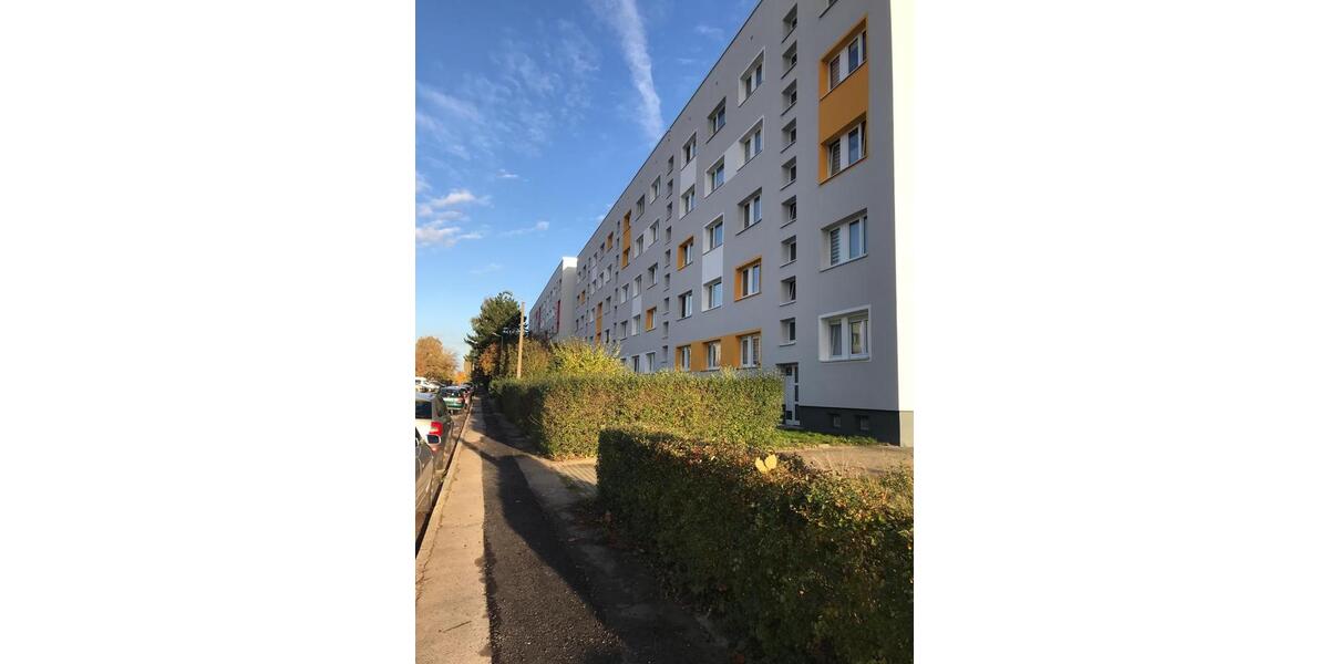 Etagenwohnung Borna - 3 Zimmer, 57 m&sup2;, 240&euro; | Angebot:14540306