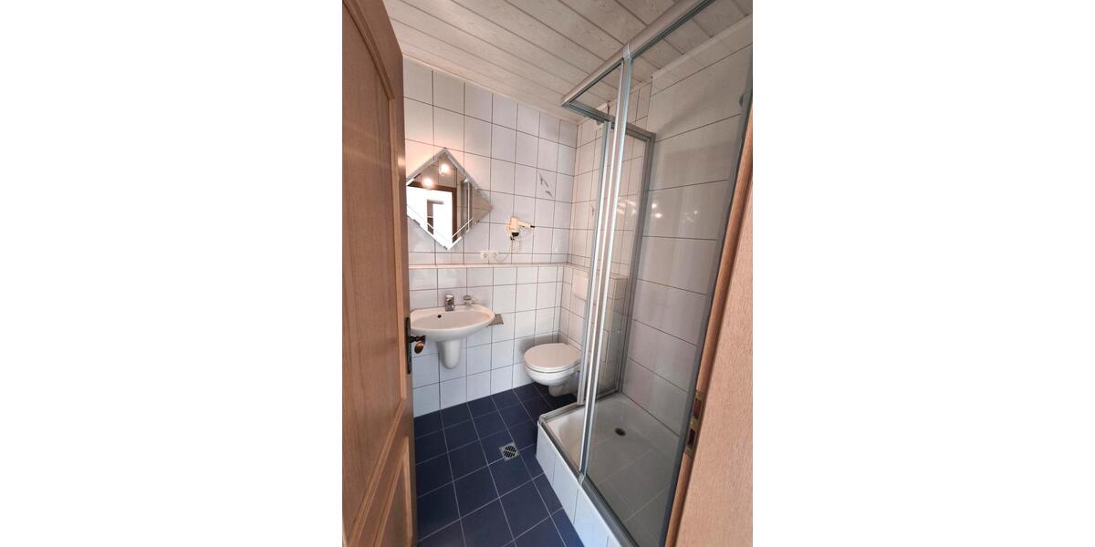 Etagenwohnung Burgoberbach - 1 Zimmer, 20 m&sup2;, 500&euro; | Angebot:26196407