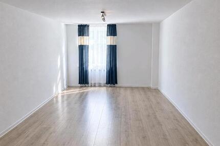 Wohnung Claußnitz - 4 Zimmer, 90 m&sup2;, 764&euro; | Angebot:27631455