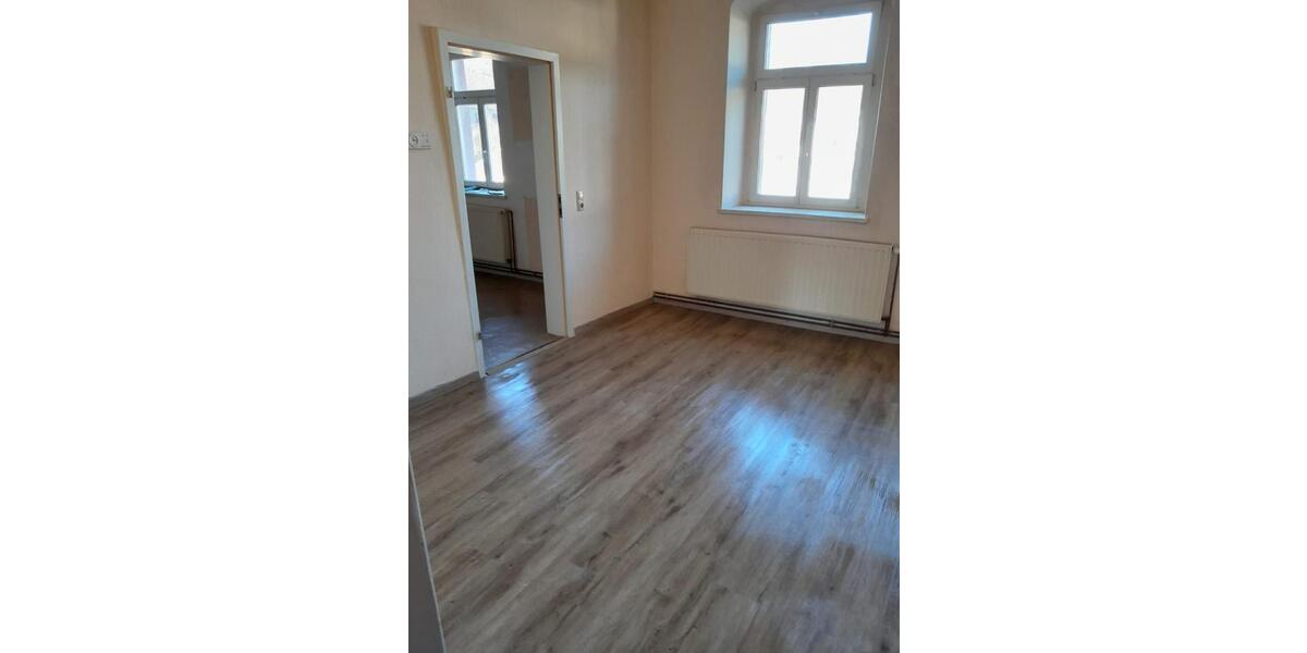 Etagenwohnung Arnstein - 3 Zimmer, 90 m&sup2;, 405&euro; | Angebot:19444255