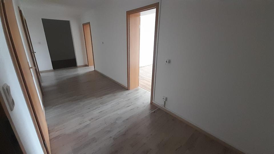 Etagenwohnung Annaberg-Buchholz Buchholz - 2 Zimmer, 67 m&sup2;, 370&euro; | Angebot:24976802