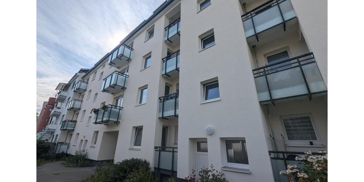Etagenwohnung Bremerhaven Mitte - 2.5 Zimmer, 61 m&sup2;, 419&euro; | Angebot:25234691
