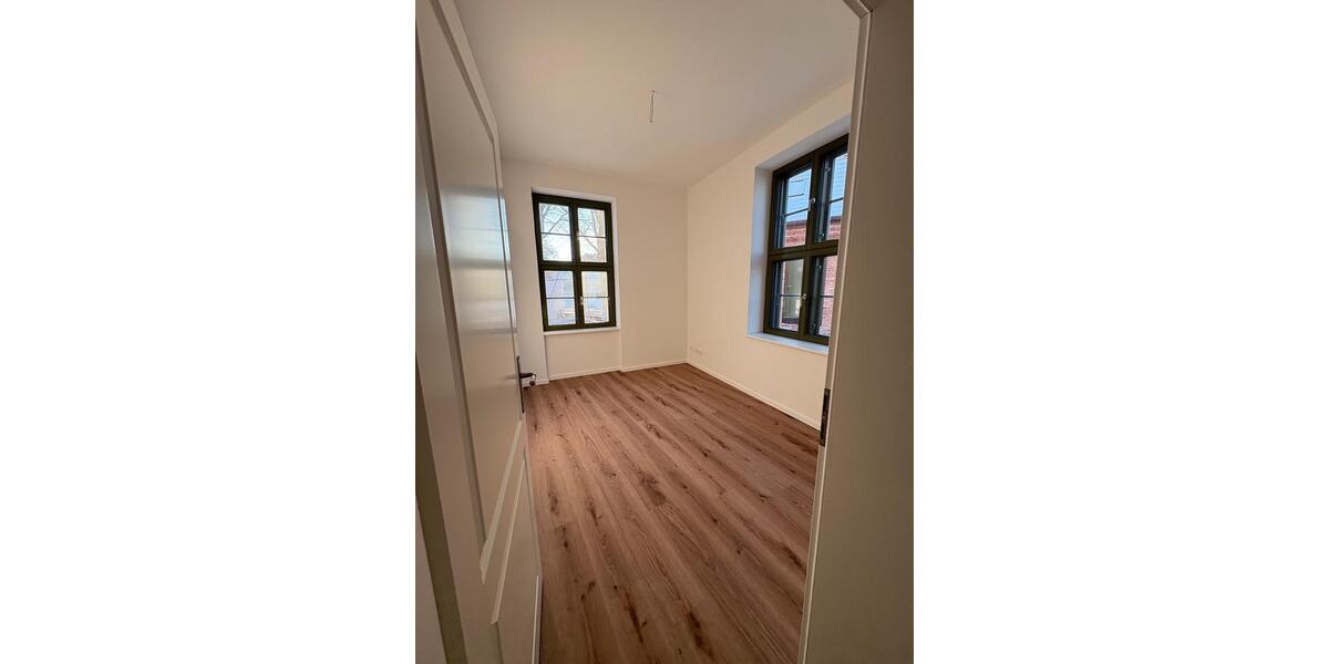 Erdgeschoßwohnung Ludwigslust - 3 Zimmer, 85 m&sup2;, 850&euro; | Angebot:24409494