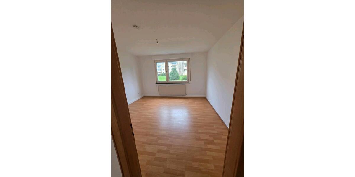 Erdgeschoßwohnung Lindhorst - 3 Zimmer, 73 m&sup2;, 650&euro; | Angebot:25779807