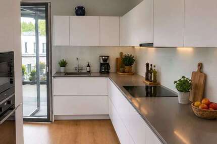 Wohnung Mönchengladbach Nord - 3 Zimmer, 117 m&sup2;, 1.700&euro; | Angebot:26973405