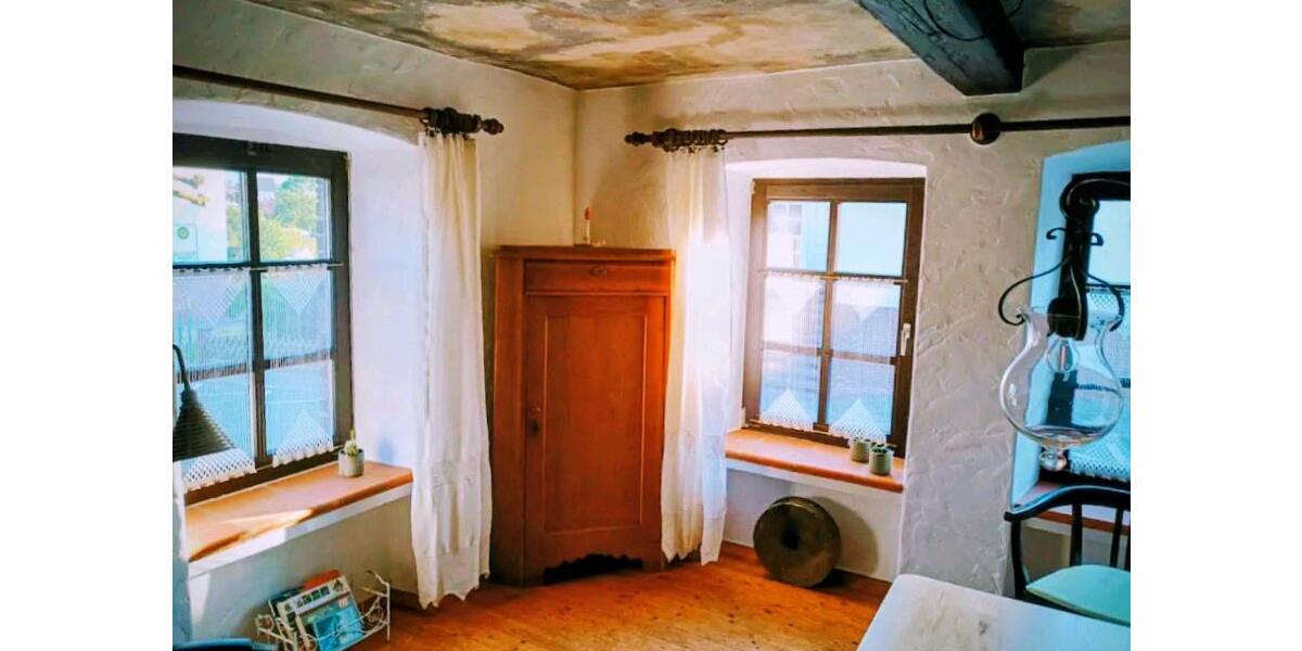 kleines Haus mit Garten und Stellplatz zu vermieten 3 zimmer