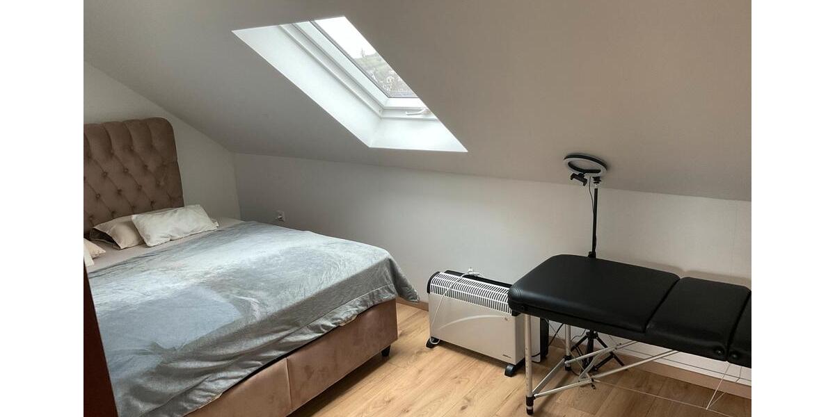 Dachgeschoßwohnung Ditzingen - 2 Zimmer, 50 m&sup2;, 1.000&euro; | Angebot:26611957