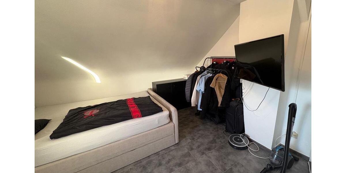 Dachgeschoßwohnung Wörth am Rhein - 2 Zimmer, 54 m&sup2;, 830&euro; | Angebot:24770593