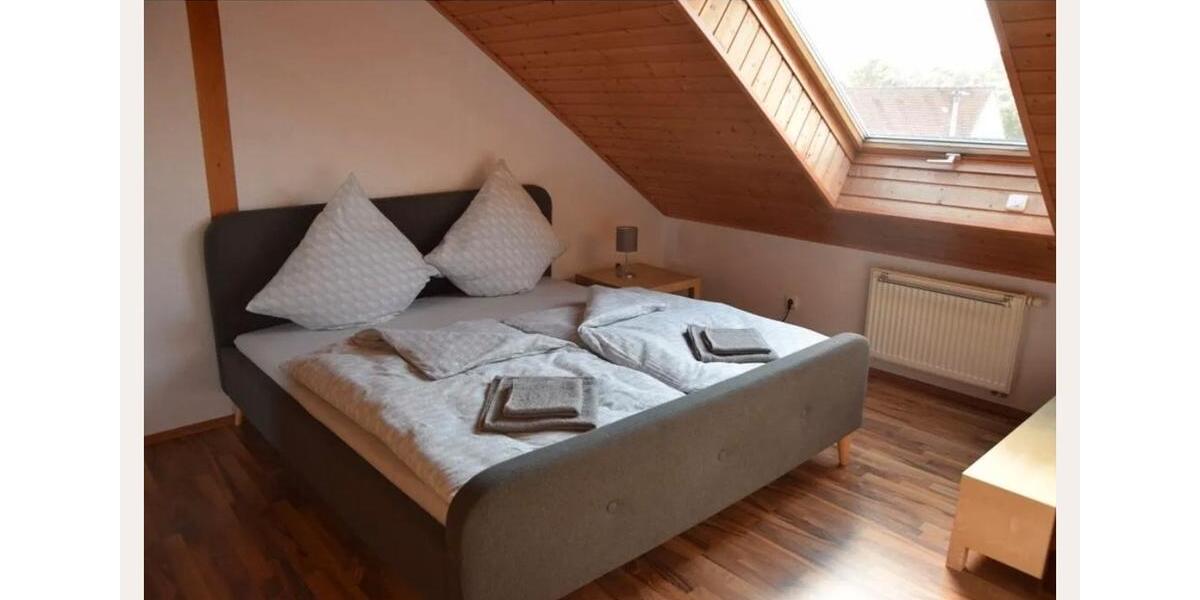 Schöne große FerienwohnungMonteurswohnung in Stanmheim 3 zimmer