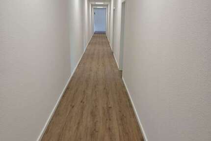 Gewerbeobjekt Karlsruhe Hagsfeld - 310&euro; | Angebot:26856898