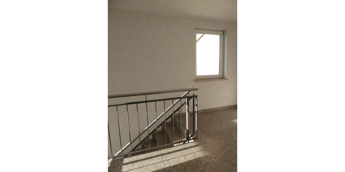 Sehr ruhig gelegene 2-Zimmer-Wohnung im Herzen von Zeulenroda zu vermieten 2 zimmer