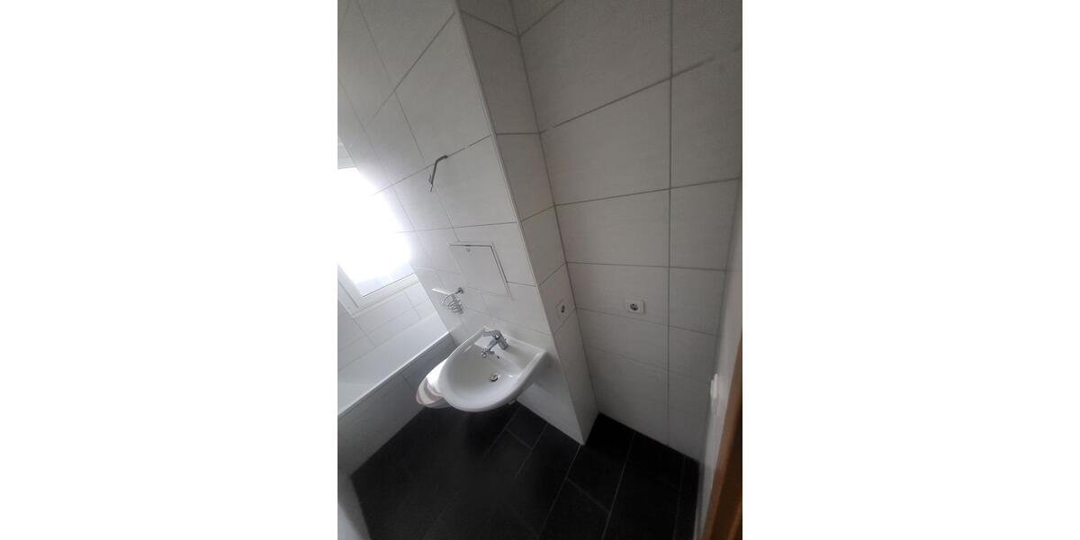 Etagenwohnung Merseburg - 2 Zimmer, 56 m&sup2;, 420&euro; | Angebot:24700323