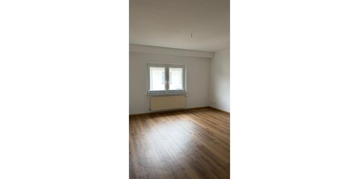 Etagenwohnung Sittensen - 3 Zimmer, 100 m&sup2;, 1.015&euro; | Angebot:26512616