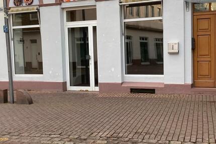 Gewerbeobjekt Holzminden - 750&euro; | Angebot:23498470