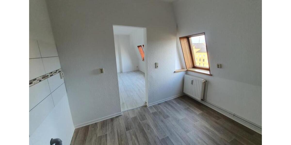 Dachgeschoßwohnung Halberstadt - 1 Zimmer, 35 m&sup2;, 240&euro; | Angebot:25313467