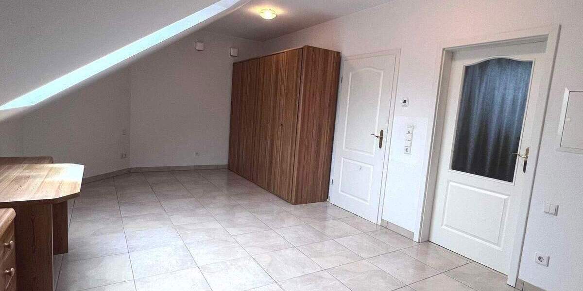 Etagenwohnung Kleinblittersdorf Rilchingen-Hanweiler - 5 Zimmer, 130 m&sup2;, 980&euro; | Angebot:24647828