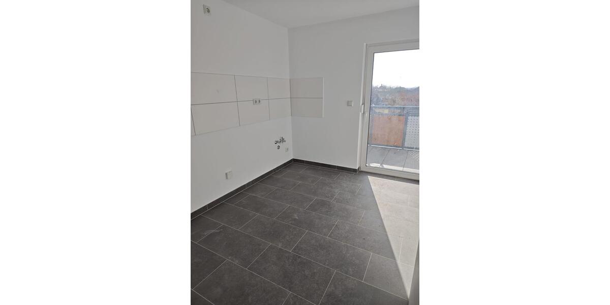 Etagenwohnung Oschersleben (Bode) - 4 Zimmer, 86 m&sup2;, 726&euro; | Angebot:25568998
