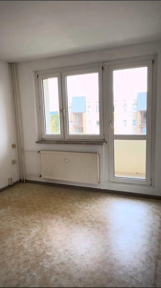 Wohnung 109 qm 6 Zimmer ab sofort Novalis Straße zimmer