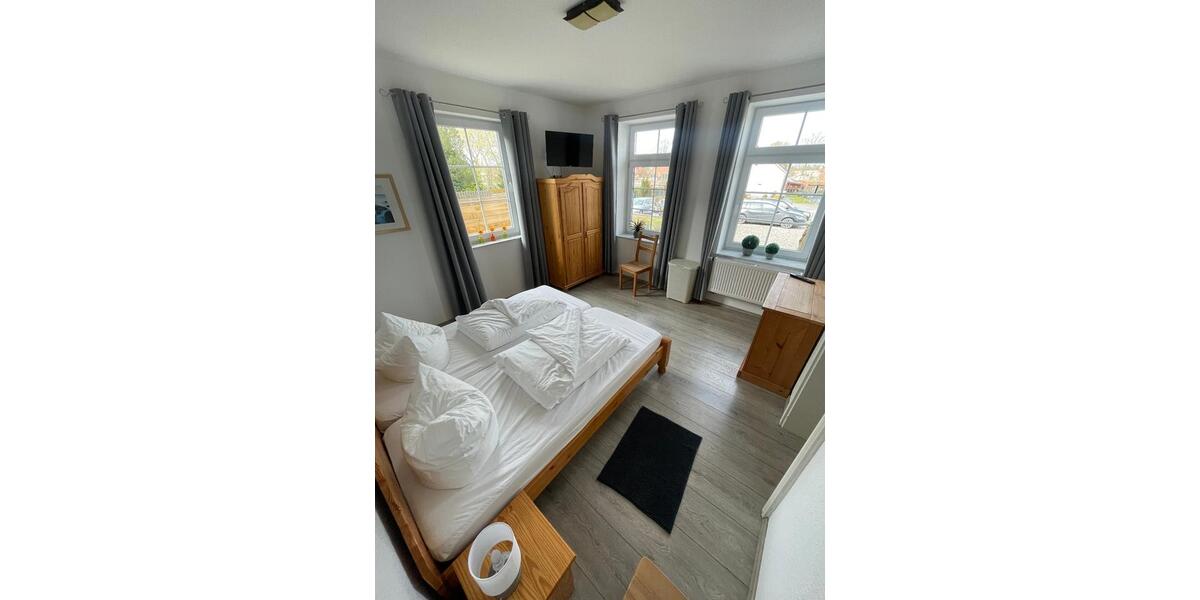 Wohnen auf Zeit Fehmarn - 6 Zimmer, 170 m&sup2;, 2.100&euro; | Angebot:26110171