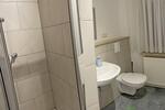 (EF0281_Y) Erfurt: Löbervorstadt, möbliertes Zimmer in schöner Wohnlage mit eigenem Bad, an Wochenendheimfahrer 1 zimmer