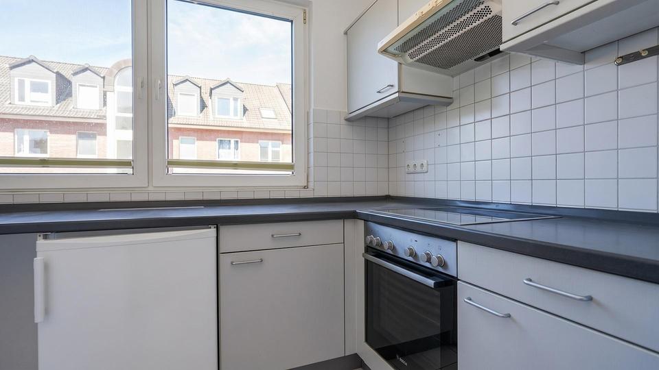 Etagenwohnung Schwerin Gartenstadt - 2 Zimmer, 69 m&sup2;, 840&euro; | Angebot:26470666
