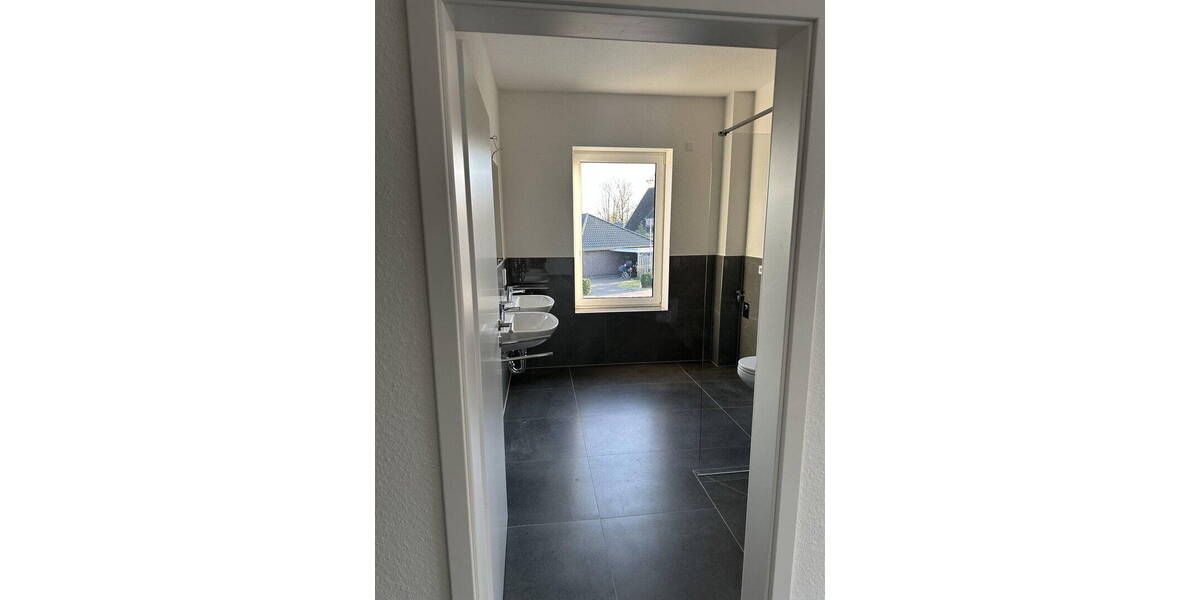 Etagenwohnung Barßel - 5 Zimmer, 92 m&sup2;, 900&euro; | Angebot:25984373