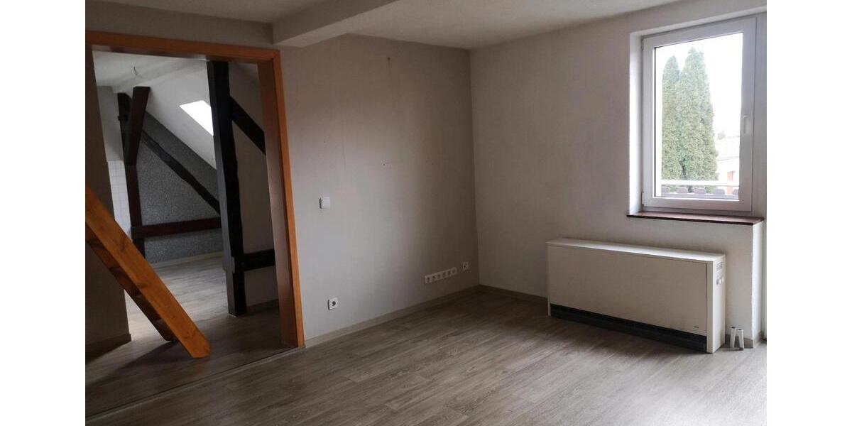 Dachgeschoßwohnung Gartz (Oder) - 3 Zimmer, 72 m&sup2;, 550&euro; | Angebot:25938383