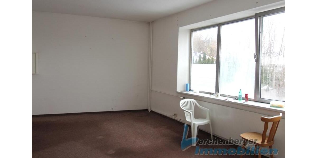 Erdgeschoßwohnung Simbach - 5 Zimmer, 180 m&sup2;, 900&euro; | Angebot:25342547