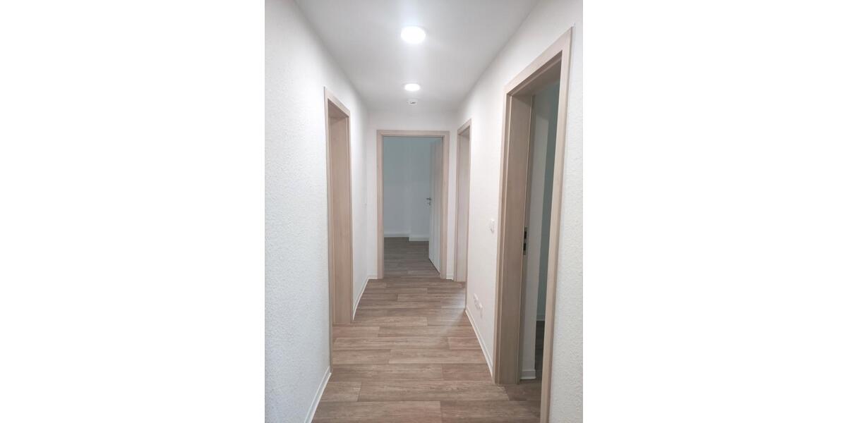 Dachgeschoßwohnung Meiningen - 4 Zimmer, 70 m&sup2;, 510&euro; | Angebot:26588691