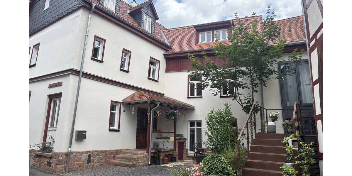 Mehrfamilienhaus, Wohnhaus Büdingen - 5 Zimmer, 165 m&sup2;, 1.540&euro; | Angebot:26837135