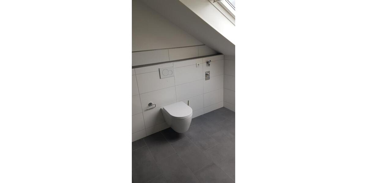 Dachgeschoßwohnung Hofbieber - 4 Zimmer, 82 m&sup2;, 750&euro; | Angebot:26323132